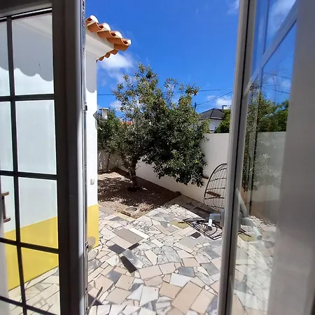 Villa Bright And Spacious With Patio And Bbq