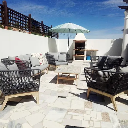 Villa Bright And Spacious With Patio And Bbq *